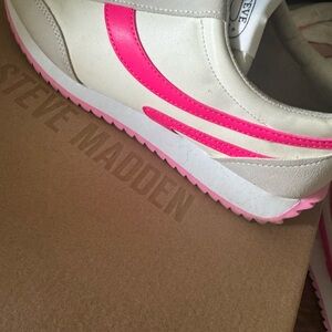 Steve Madden Pink and Cream Sneakers with Bold Stripes